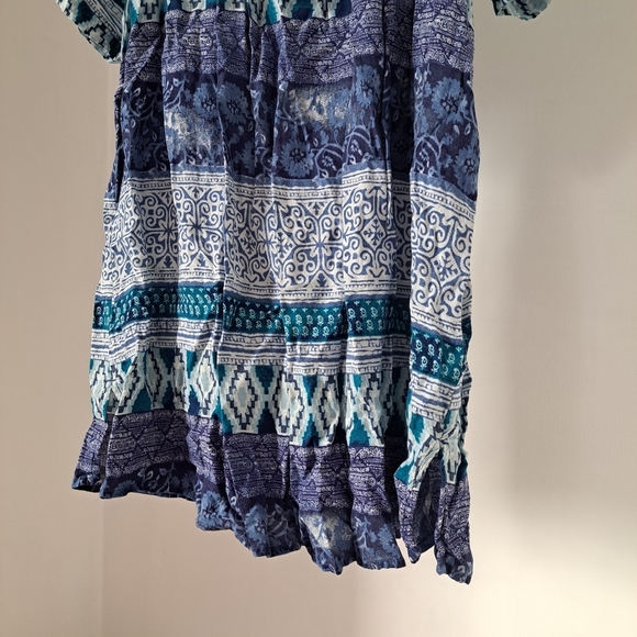 Faded Glory | Blue bohemian style t shirt with front tassel tie ups - Picture 5 of 11